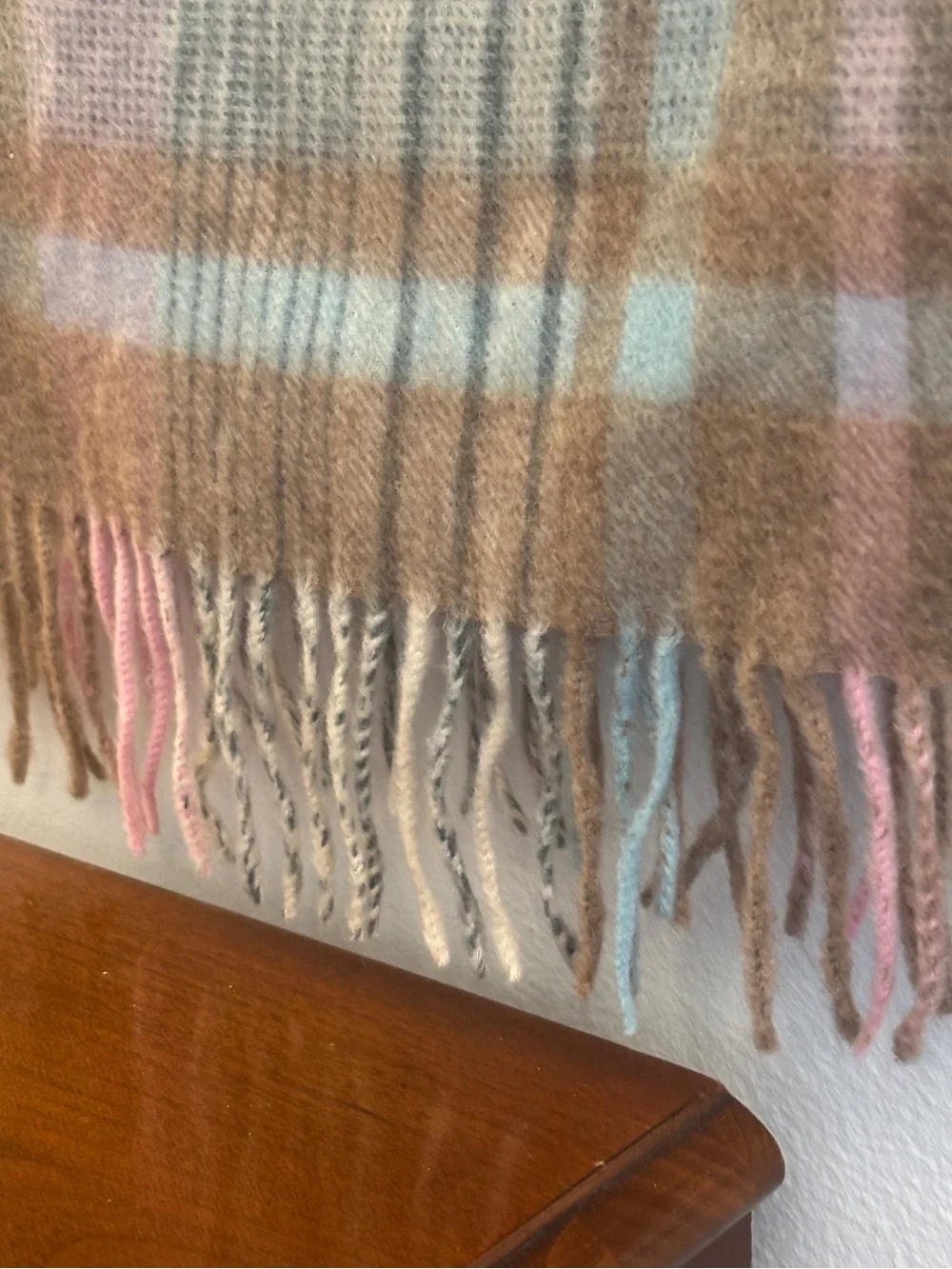 Naturally Bloomingdale’s 100% Cashmere Plaid Fringe Scarf Made in Germany